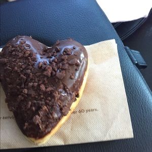 Meet your Posher, Lorraine